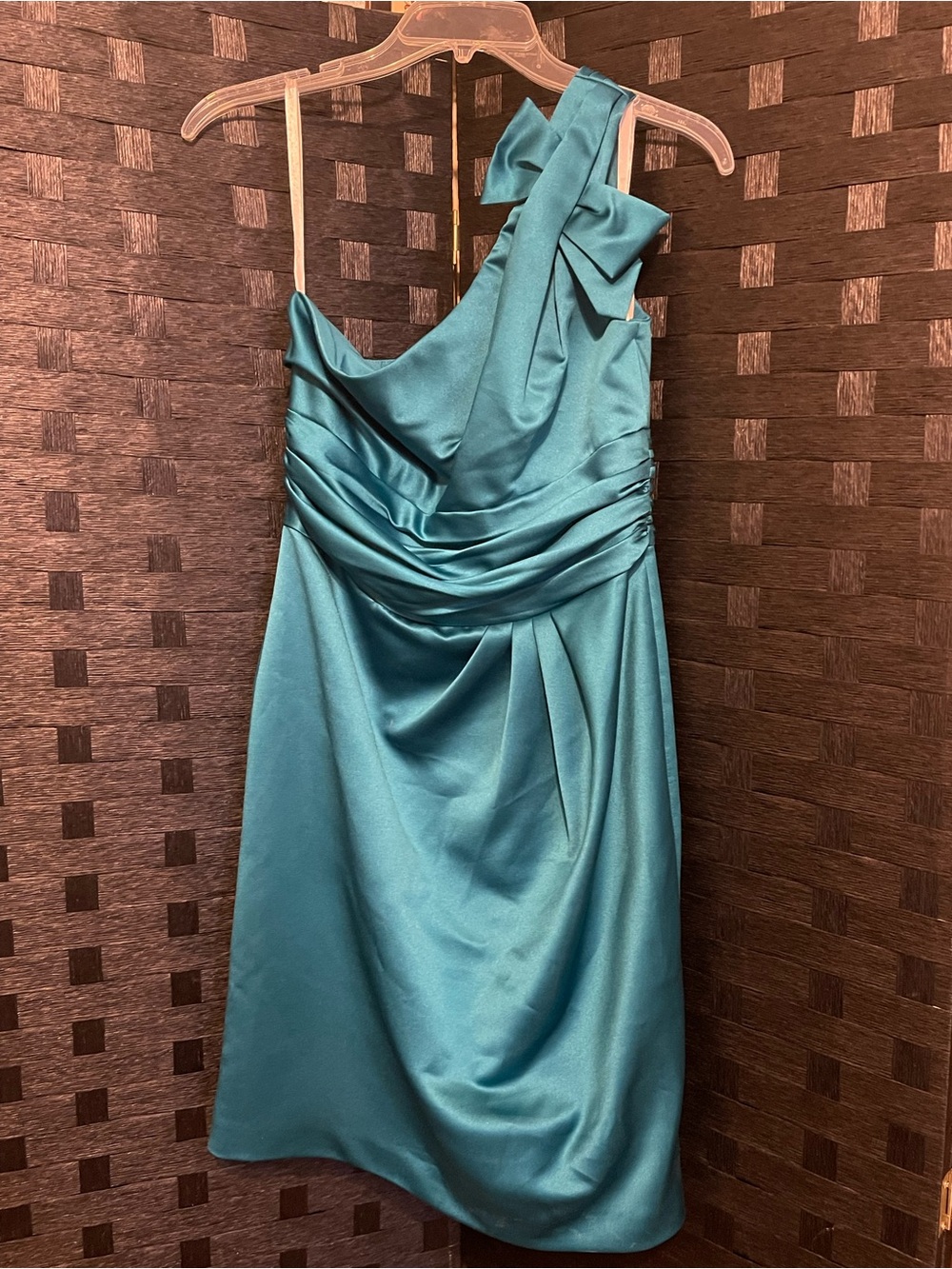 David's Bridal  One Shoulder“Malibu"  Short Dress Size 6 Nye Party Dress - Picture 2 of 10
